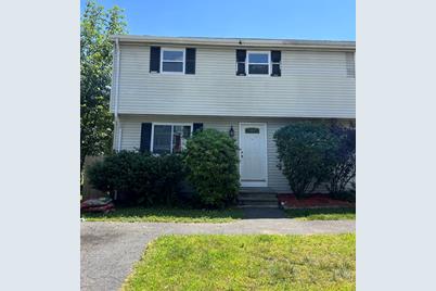 14 Winthrop Ter #A, Framingham, MA 01702 - Photo 1