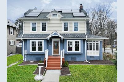 147 Belvidere, Springfield, MA 01108 - Photo 1