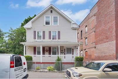 57 Elm St, Holyoke, MA 01040 - Photo 1