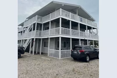 5 Duston Ave #E, Hampton, NH 03842 - Photo 1