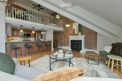 52 Sanborn St #406, Reading, MA 01867 - Photo 1