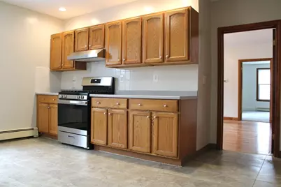 17 Sewall St #2, Somerville, MA 02145 - Photo 1