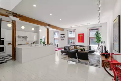 134 Beach St #5, Boston, MA 02111 - Photo 1