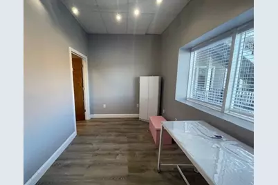 195 Lake Ave #1st Floor, Worcester, MA 01604 - Photo 1