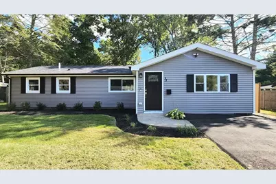 11 Christopher Rd, Brockton, MA 02302 - Photo 1