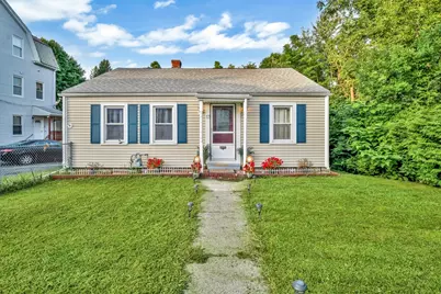 17 Derby Street, Worcester, MA 01604 - Photo 1