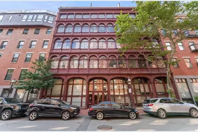 120 Fulton St #2A, Boston, MA 02109 - Photo 1