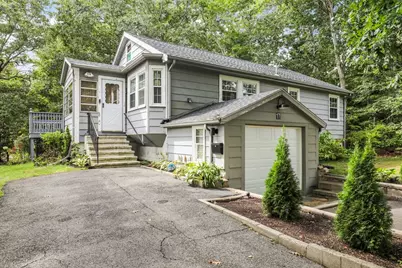 17 Mayflower Ave, Wareham, MA 02571 - Photo 1