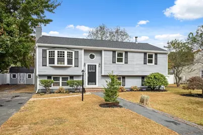 37 Beacon Blvd, Peabody, MA 01960 - Photo 1