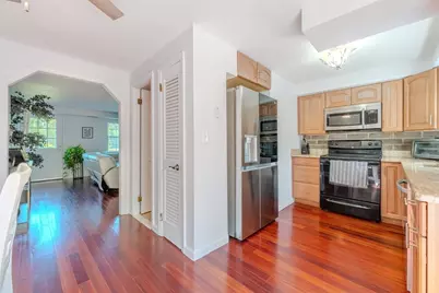 6 Morgan Dr #6, Haverhill, MA 01832 - Photo 1