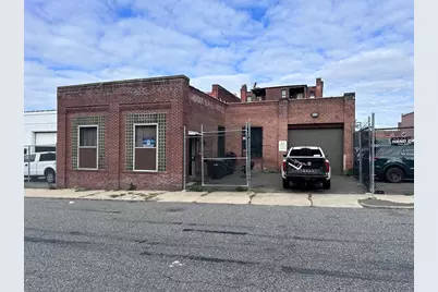 54 Winter St, Springfield, MA 01103 - Photo 1