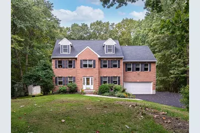 15 Locust Street, Middleton, MA 01949 - Photo 1