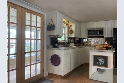 139 West St #6, Hatfield, MA 01088 - Photo 1