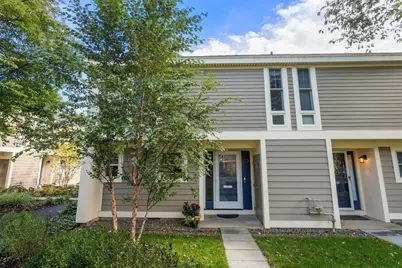 11 Oak St #23, Wellesley, MA 02482 - Photo 1