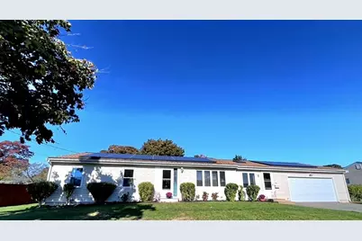 146 New Jersey Ave, Somerset, MA 02726 - Photo 1