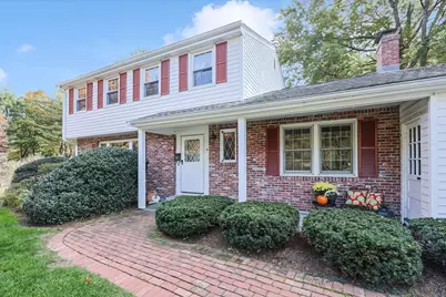 8 Upton Road, Framingham, MA 01701 - Photo 1