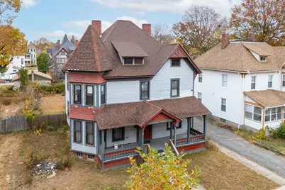 15 Clarendon St, Springfield, MA 01109 - Photo 1