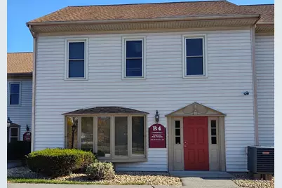 12 Parmenter Rd #B4, Londonderry, NH 03053 - Photo 1