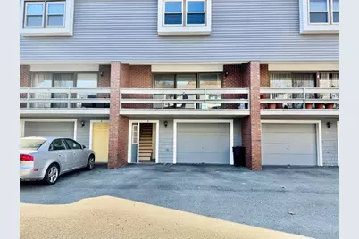 168 Pine St #3, Danvers, MA 01923 - Photo 1