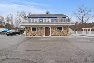 78 Worcester, Sterling, MA 01564 - Photo 1