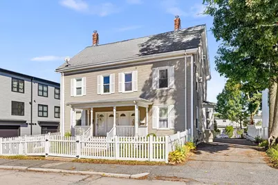 28 Robbins St #3, Waltham, MA 02453 - Photo 1