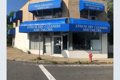 21 Jackson St, Newton, MA 02459 - Photo 1