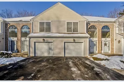 134 Pinehurst Dr #134, East Longmeadow, MA 01028 - Photo 1