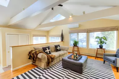 17 Carter Rd, Worcester, MA 01609 - Photo 1
