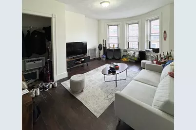 868 Huntington Ave #2, Boston, MA 02115 - Photo 1