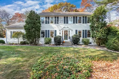 48 Skyline Dr, Franklin, MA 02038 - Photo 1