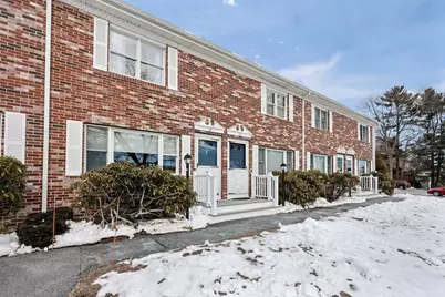 10 Robins St #10, East Bridgewater, MA 02333 - Photo 1