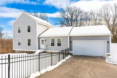 26 Lower Westfield Rd, Holyoke, MA 01040 - Photo 1