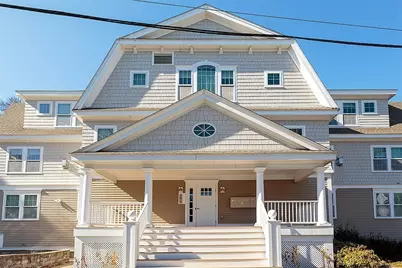 100 Burrill St #1, Swampscott, MA 01907 - Photo 1