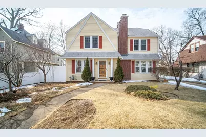 48 Perkins St, Springfield, MA 01118 - Photo 1