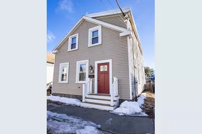 10 Pearl Street, Salem, MA 01970 - Photo 1