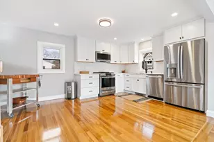 12 Donegal Ln, Danvers, MA 01923 - Photo 1