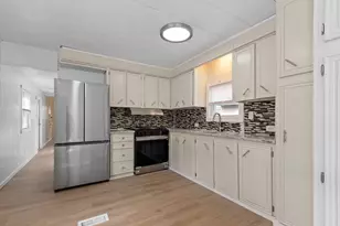 17 Jake Ln, Acushnet, MA 02743 - Photo 1