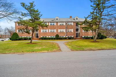 23 Edgelawn Ave #3, North Andover, MA 01845 - Photo 1