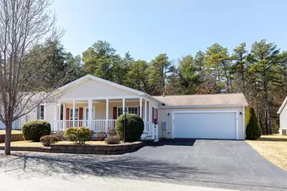8 Willow Bend Blvd, Plymouth, MA 02360 - Photo 1