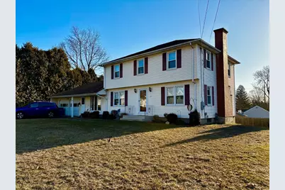 19 Dorwin Dr, West Springfield, MA 01089 - Photo 1