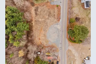 28 Marion Rd, Rochester, MA 02770 - Photo 1