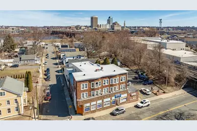 903 Main Street, West Springfield, MA 01089 - Photo 1