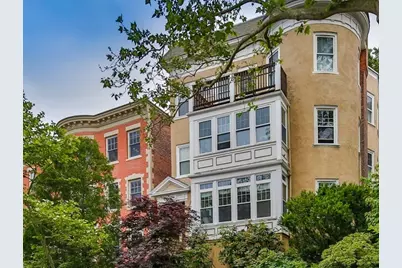 40 Claflin Road #1, Brookline, MA 02445 - Photo 1