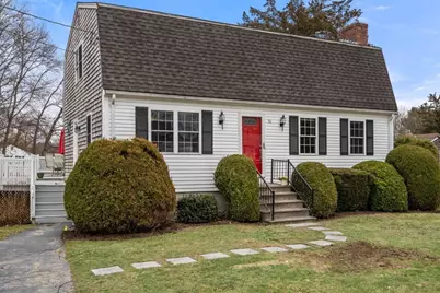 56 Evergreen Dr, Swansea, MA 02777 - Photo 1