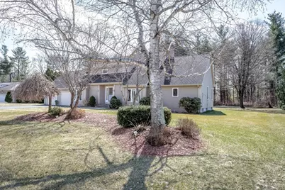 42 Mockingbird Ln, Westfield, MA 01085 - Photo 1