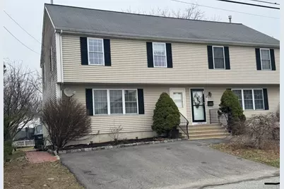 4 Middleton St #4, Milford, MA 01757 - Photo 1