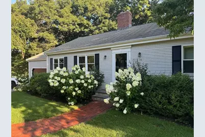 14 Lilac Circle, Wellesley, MA 02482 - Photo 1