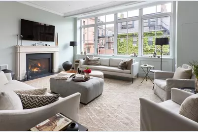32 Derne Street #3B, Boston, MA 02114 - Photo 1