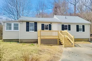 379 Main St, Mashpee, MA 02649 - Photo 1