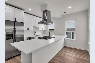 12 Alpine St #3, Worcester, MA 01610 - Photo 1